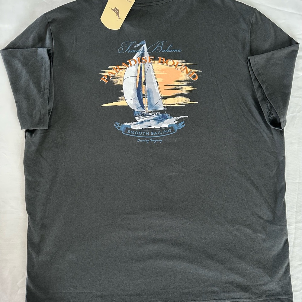 Tommy Bahama Men’s Paradise Bound Smooth Sailing Brewing Company T-shirt XL Gray